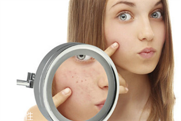 毛孔粗大用什么洗面奶 洗臉一定不能馬虎 毛孔粗大用什么洗面奶 洗臉一定不能馬虎