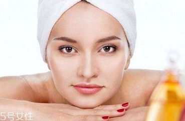 毛孔粗大用什么洗面奶 洗臉一定不能馬虎 毛孔粗大用什么洗面奶 洗臉一定不能馬虎
