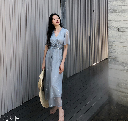 上班穿什么裙子 玩轉(zhuǎn)職場ol風(fēng) 上班穿什么裙子 玩轉(zhuǎn)職場ol風(fēng)