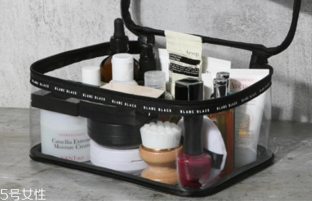 夏天旅行帶什么 這些都要帶上 夏天旅行帶什么 這些都要帶上