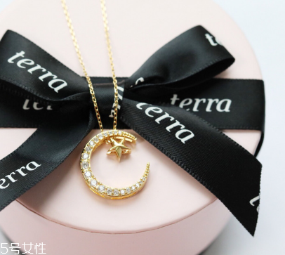 terra項(xiàng)鏈多少錢 夏季凹造型必備神器 terra項(xiàng)鏈多少錢 夏季凹造型必備神器