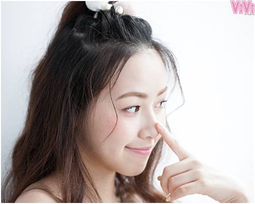 皮膚外油內(nèi)干怎么調(diào)理 早中晚保養(yǎng)這樣做 皮膚外油內(nèi)干怎么調(diào)理 早中晚保養(yǎng)這樣做