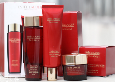 雅詩(shī)蘭黛紅石榴系列多少錢(qián) 適合25歲以上的女性使用 雅詩(shī)蘭黛紅石榴系列多少錢(qián) 適合25歲以上的女性使用