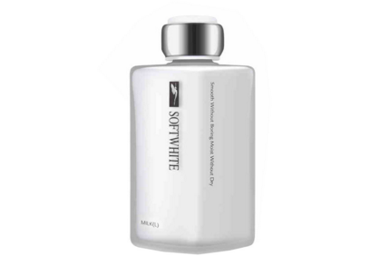 長(zhǎng)痘痘可以用精華乳嗎 不建議使用 長(zhǎng)痘痘可以用精華乳嗎 不建議使用