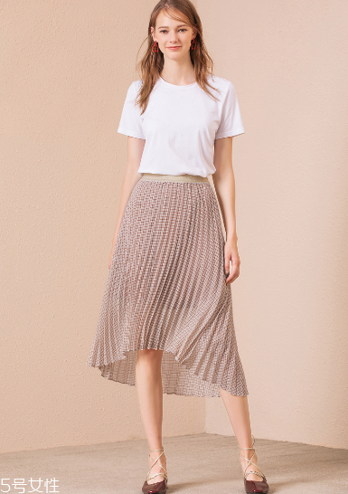 什么裙子最顯瘦 這三條不能錯(cuò)過(guò) 什么裙子最顯瘦 這三條不能錯(cuò)過(guò)