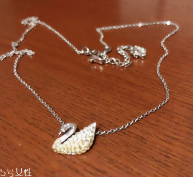 水鉆是鉆石嗎 兩者區(qū)別很大 水鉆是鉆石嗎 兩者區(qū)別很大