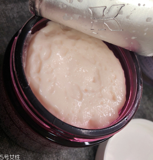 科顏氏小臉紅罐使用時(shí)要注意什么 科顏氏小臉紅罐使用時(shí)要注意什么