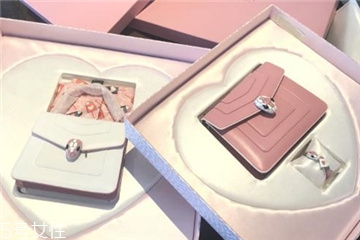 寶格麗七夕限定款包包在哪買 直戳少女心的禮物 寶格麗七夕限定款包包在哪買 直戳少女心的禮物