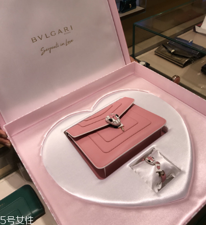 寶格麗七夕限定款包包尺寸 最適合夏天的大小 寶格麗七夕限定款包包尺寸 最適合夏天的大小