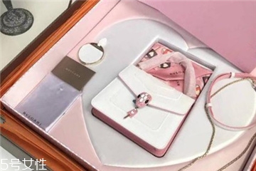 寶格麗七夕限定款包包尺寸 最適合夏天的大小 寶格麗七夕限定款包包尺寸 最適合夏天的大小