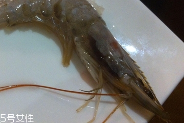 基圍蝦為什么要去蝦線 主要是去腥 基圍蝦為什么要去蝦線 主要是去腥