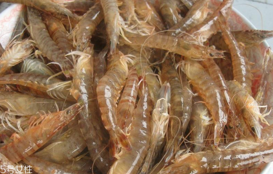 基圍蝦為什么要去蝦線 主要是去腥 基圍蝦為什么要去蝦線 主要是去腥
