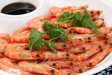 基圍蝦放冰箱怎么保鮮 這樣保存才足夠新鮮 基圍蝦放冰箱怎么保鮮 這樣保存才足夠新鮮