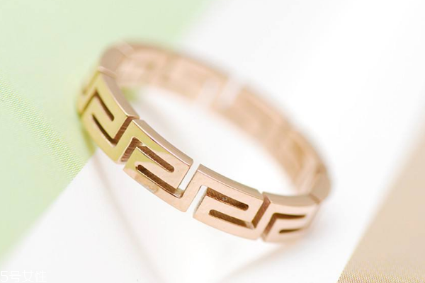 玫瑰金戒指多少錢一克 選購(gòu)要注意 玫瑰金戒指多少錢一克 選購(gòu)要注意