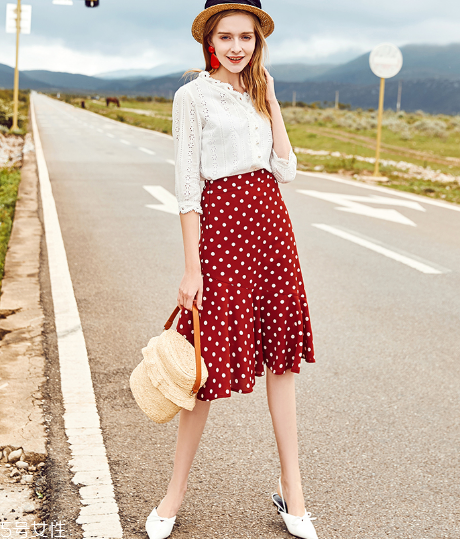 魚尾裙搭配圖片 夏日撩漢神器 魚尾裙搭配圖片 夏日撩漢神器