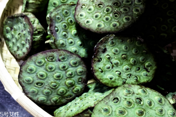 蓮子是發(fā)物嗎 蓮子吃了不上火 蓮子是發(fā)物嗎 蓮子吃了不上火