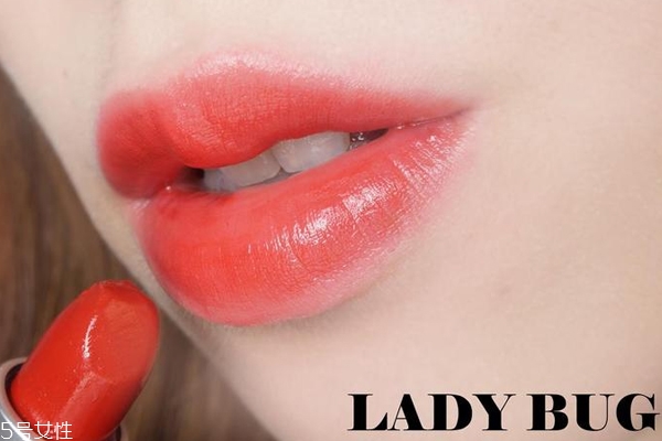 mac七夕口紅禮盒2018試色 魅可7款大熱色號(hào) mac七夕口紅禮盒2018試色 魅可7款大熱色號(hào)