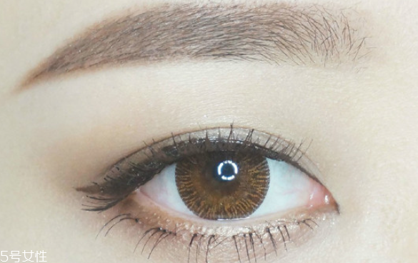 扁頭的眉筆是什么樣的 扁頭的眉筆是三角的嗎 扁頭的眉筆是什么樣的 扁頭的眉筆是三角的嗎