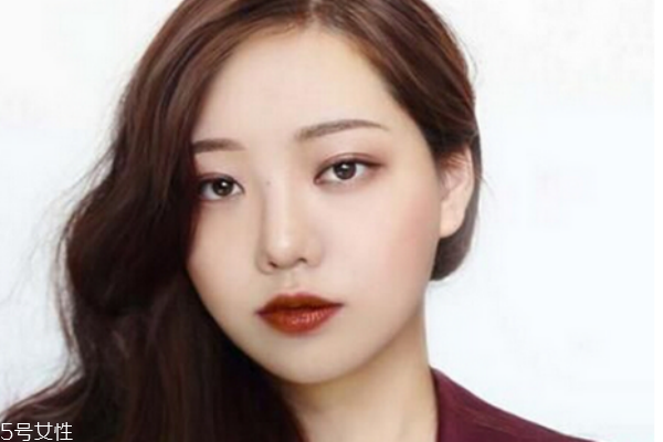 后媽色口紅適合什么人 后媽色口紅色號推薦 后媽色口紅適合什么人 后媽色口紅色號推薦