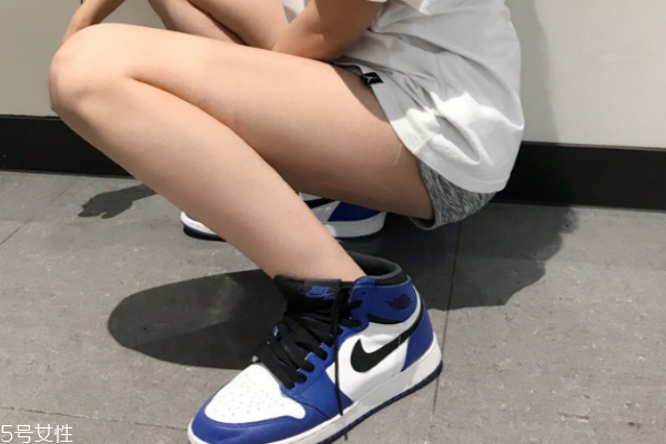 aj1適合女生的配色 這幾款都不錯 aj1適合女生的配色 這幾款都不錯