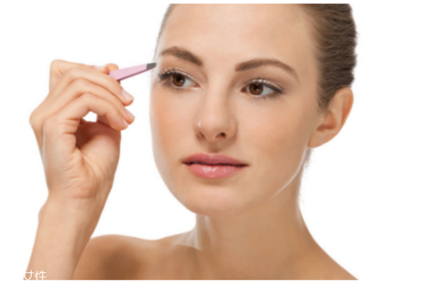 眉粉和眉筆初學者適合哪個 新手畫眉用眉筆還是眉粉 眉粉和眉筆初學者適合哪個 新手畫眉用眉筆還是眉粉