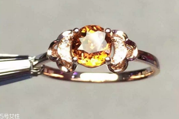 碧璽戒指的功效與作用 不僅顏值高 碧璽戒指的功效與作用 不僅顏值高