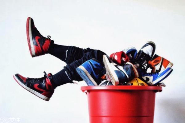 aj開膠了怎么辦 日常保養(yǎng)很重要 aj開膠了怎么辦 日常保養(yǎng)很重要