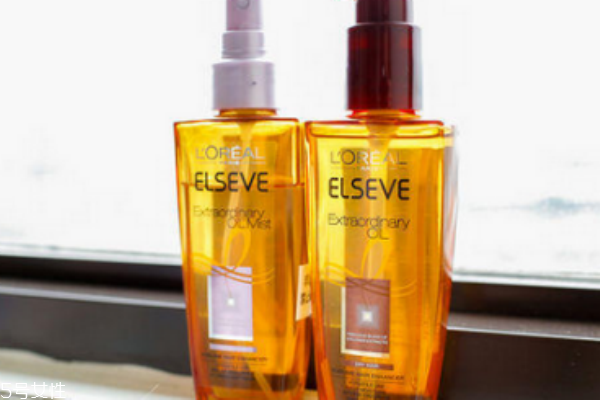 護(hù)發(fā)精油是什么時候用 護(hù)發(fā)精油在濕發(fā)時抹還是干發(fā)時抹 護(hù)發(fā)精油是什么時候用 護(hù)發(fā)精油在濕發(fā)時抹還是干發(fā)時抹