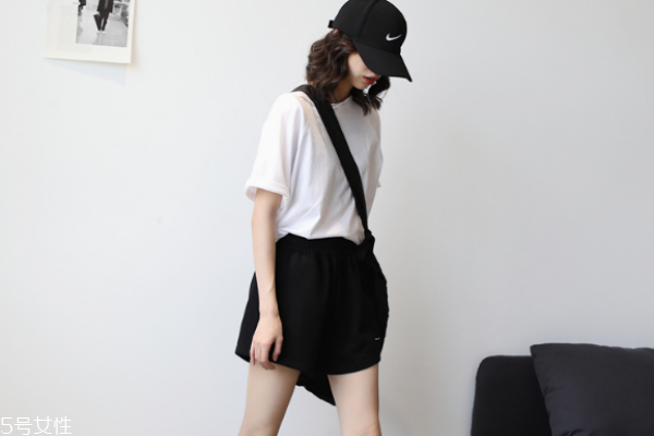 運(yùn)動(dòng)風(fēng)穿衣搭配圖片 男神見了都說(shuō)酷 運(yùn)動(dòng)風(fēng)穿衣搭配圖片 男神見了都說(shuō)酷