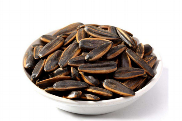 瓜子有點(diǎn)潮了怎么辦 這樣解決就好了 瓜子有點(diǎn)潮了怎么辦 這樣解決就好了