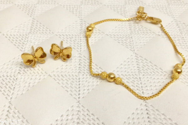 黃金手鏈會越戴越長嗎 這是正常現(xiàn)象