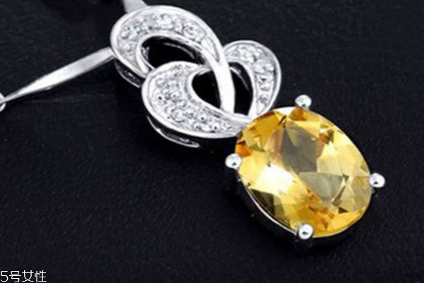 黃水晶適合什么生肖帶 找準(zhǔn)自己的幸運(yùn)水晶 黃水晶適合什么生肖帶 找準(zhǔn)自己的幸運(yùn)水晶