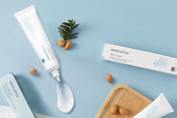 悅詩風(fēng)吟小白管怎么用 悅詩風(fēng)吟小白管使用方法 悅詩風(fēng)吟小白管怎么用 悅詩風(fēng)吟小白管使用方法