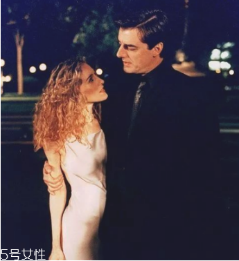 2018秋冬發(fā)型流行趨勢 2018秋冬流行發(fā)型圖片 2018秋冬發(fā)型流行趨勢 2018秋冬流行發(fā)型圖片