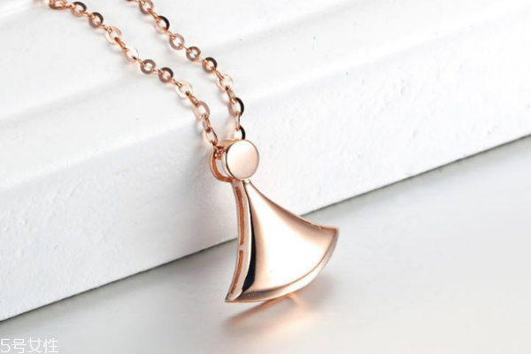 k金項(xiàng)鏈?zhǔn)裁纯钍胶每?適合自己就行 k金項(xiàng)鏈?zhǔn)裁纯钍胶每?適合自己就行