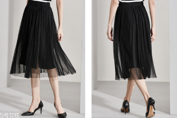 秋季百褶裙怎么搭配 各種風格輕松駕馭 秋季百褶裙怎么搭配 各種風格輕松駕馭
