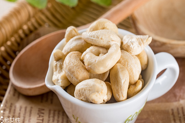 腰果發(fā)芽能吃嗎 看了你就懂 腰果發(fā)芽能吃嗎 看了你就懂