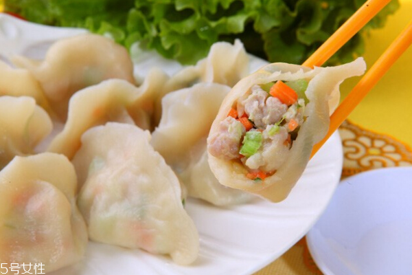 餃子為什么要蘸醋 原來是這樣 餃子為什么要蘸醋 原來是這樣