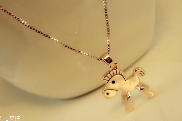 鍍金項鏈是什么顏色 認準這種光澤 鍍金項鏈是什么顏色 認準這種光澤