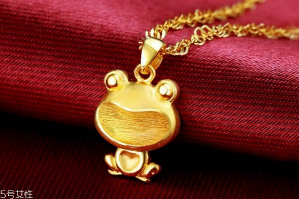 千足金吊墜多少錢一克 價(jià)格有浮動(dòng) 千足金吊墜多少錢一克 價(jià)格有浮動(dòng)