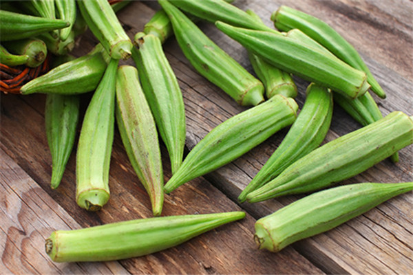 秋葵的功效與作用禁忌 8大功效好補 秋葵的功效與作用禁忌 8大功效好補