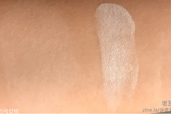 歐萊雅氣墊好用嗎 歐萊雅氣墊cc霜使用測評 歐萊雅氣墊好用嗎 歐萊雅氣墊cc霜使用測評