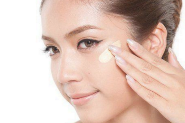 遮瑕和定妝粉使用順序 持妝控油小能手 遮瑕和定妝粉使用順序 持妝控油小能手