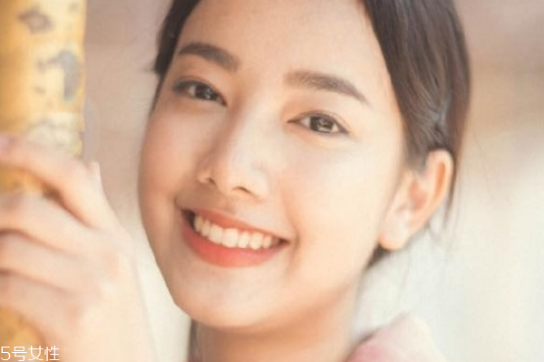 遮瑕和定妝粉使用順序 持妝控油小能手 遮瑕和定妝粉使用順序 持妝控油小能手