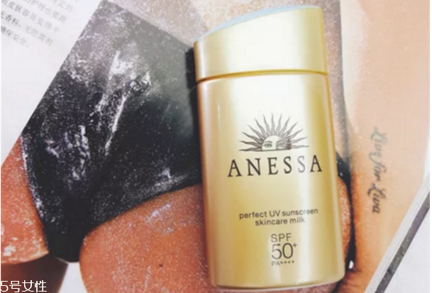 安耐曬aqua booster是什么意思 安耐曬aqua booster 安耐曬aqua booster是什么意思 安耐曬aqua booster