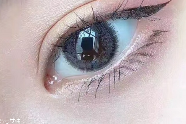 非離子美瞳含水量高嗎 眼干不要用 非離子美瞳含水量高嗎 眼干不要用