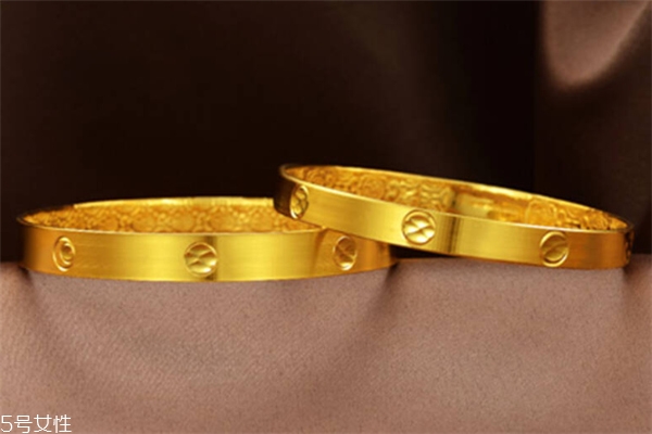 黃金手鐲什么品牌好 選擇這些大品牌 黃金手鐲什么品牌好 選擇這些大品牌