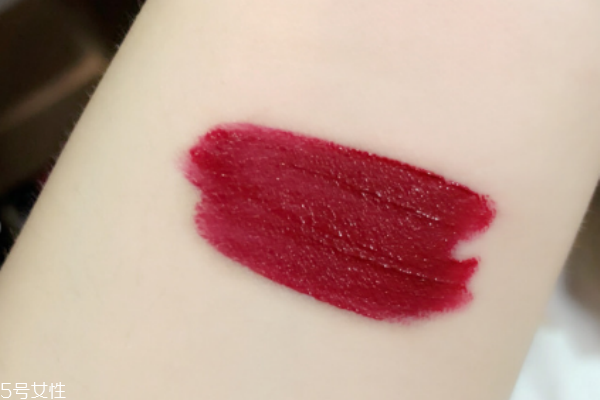 阿瑪尼紅管400多少錢 阿瑪尼紅管400唇釉顏色 阿瑪尼紅管400多少錢 阿瑪尼紅管400唇釉顏色