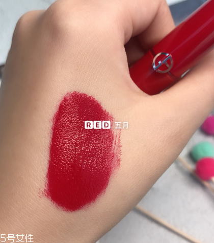 阿瑪尼紅管400適合黃皮嗎 最顯白的正紅色 阿瑪尼紅管400適合黃皮嗎 最顯白的正紅色