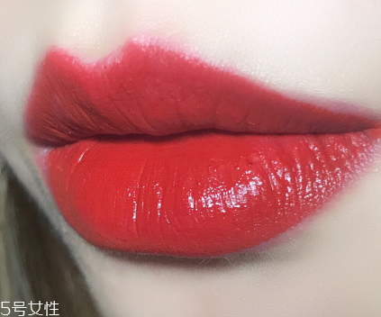 阿瑪尼紅管400適合黃皮嗎 最顯白的正紅色 阿瑪尼紅管400適合黃皮嗎 最顯白的正紅色